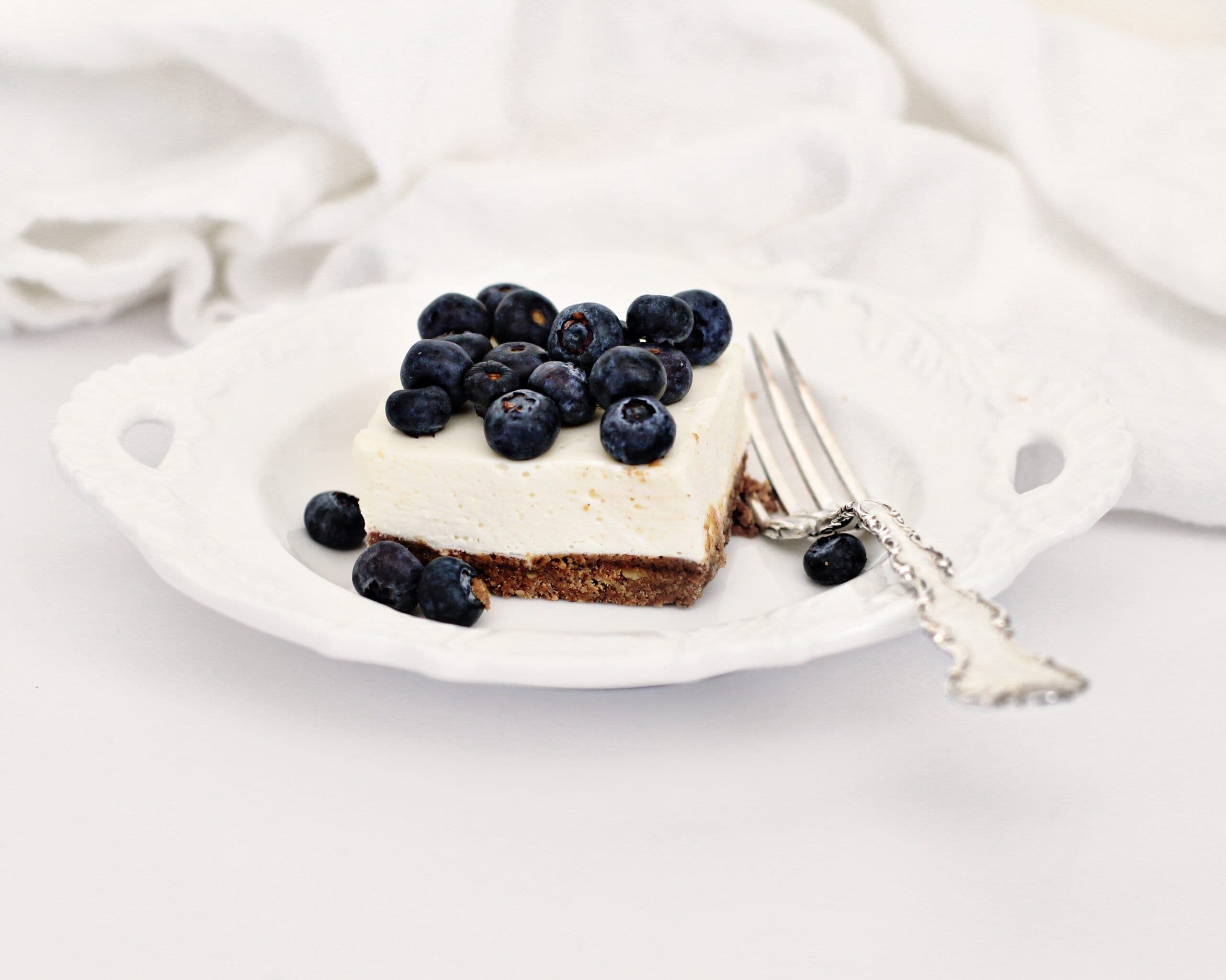 No-Bake Lemon Cheesecake Squares banner image
