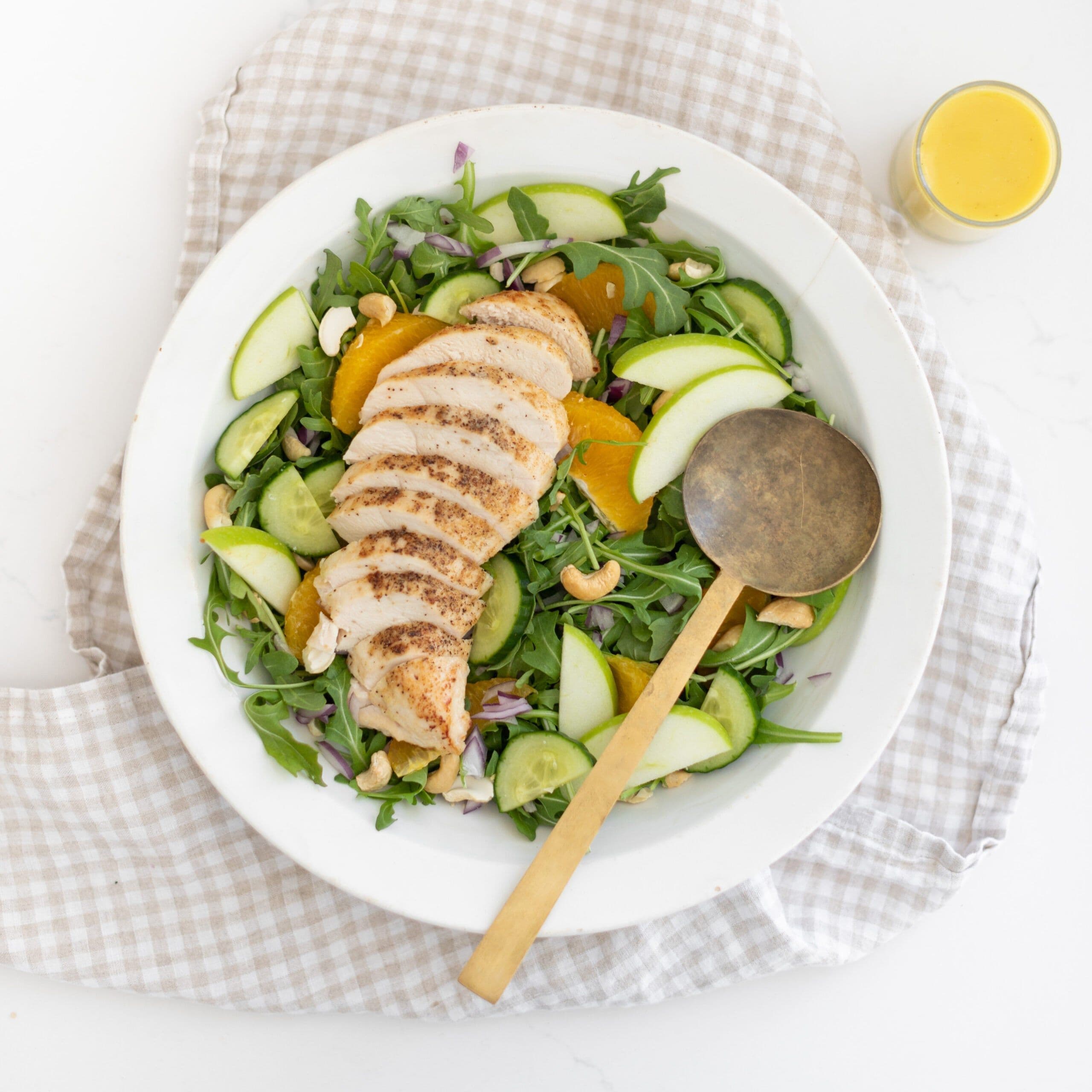 Balance Salads banner image