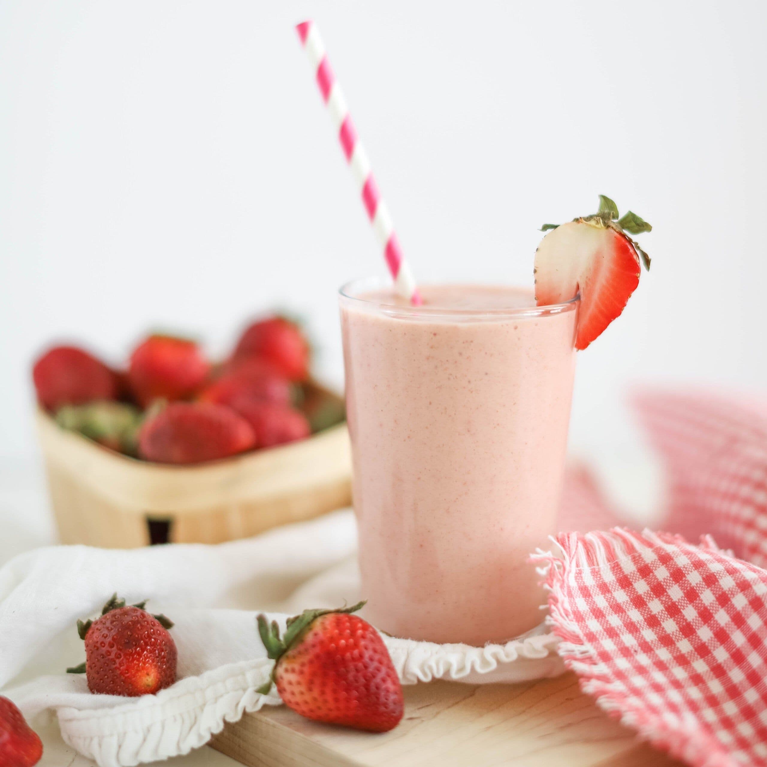 Pink Tropics Smoothies banner image
