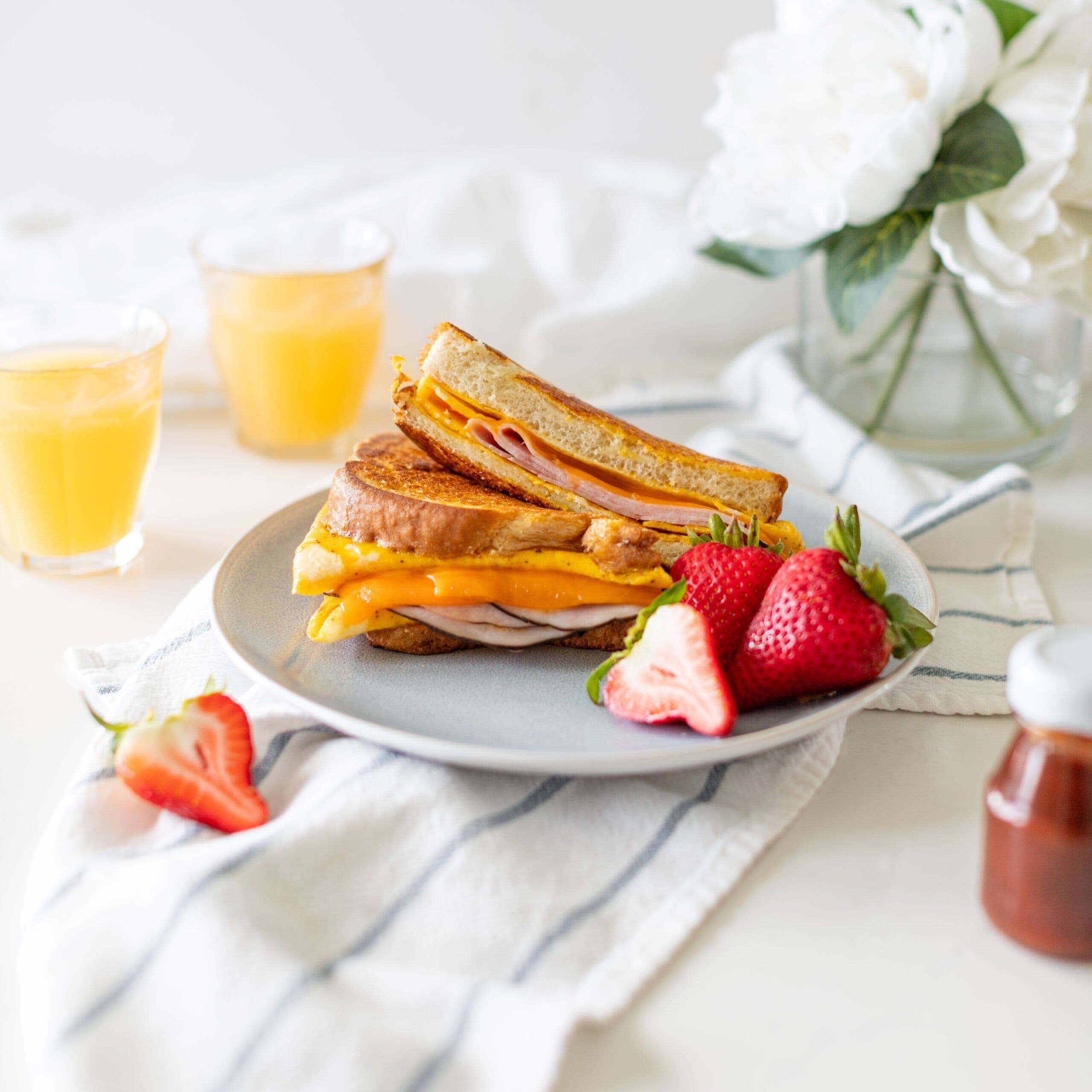 Charlies Grilled Egg Sandwiches banner image