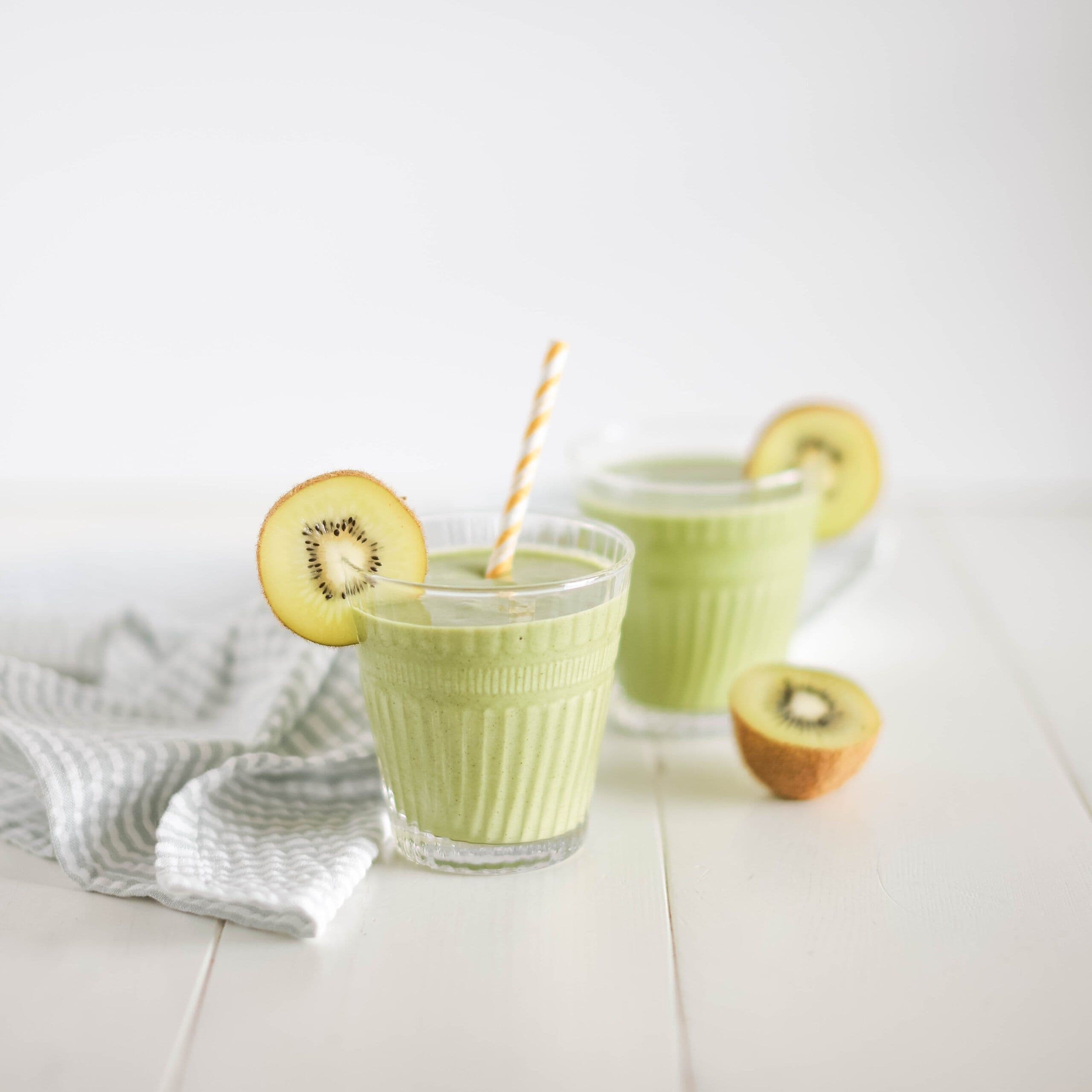 Tropical Kiwi Smoothies banner image