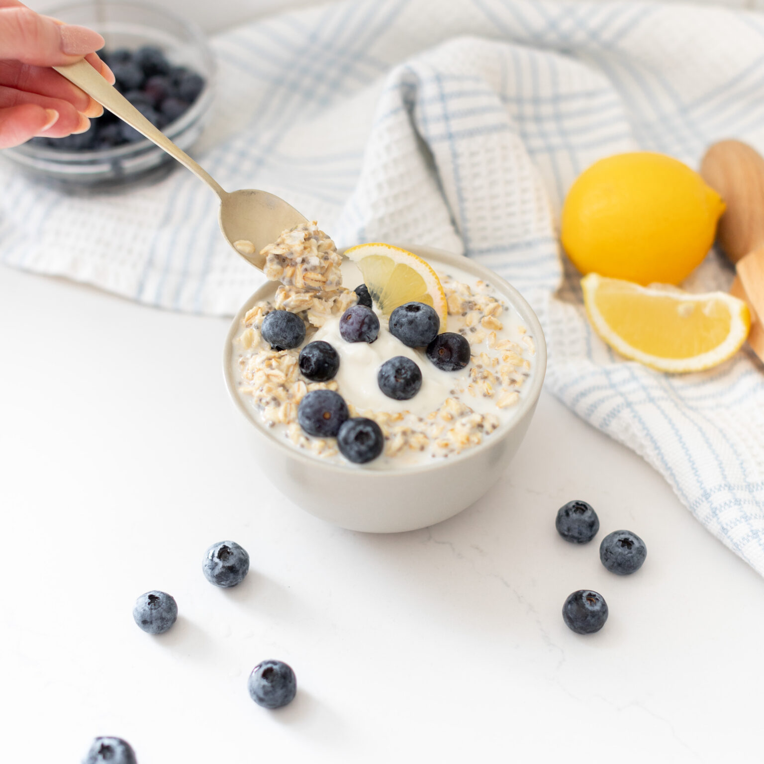 Gf Lemon Blueberry Overnight Oats Fraiche Table 6330